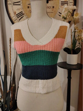 Active USA Color Block Sweater Vest | Women's Large